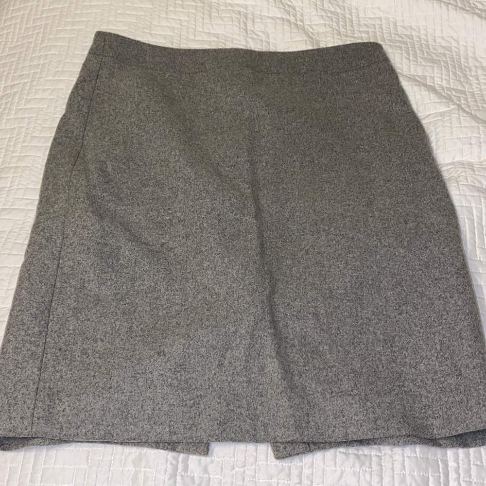 Gray wool JCrew Factory pencil skirt size 8